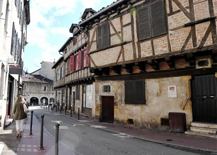 Les Incontournables de Bourg-en-Bresse : Que Voir et Que Faire en Un Week-End