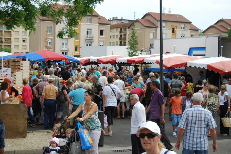 Marché Bourg-en-Bresse Champs de Foire - Ainterexpo