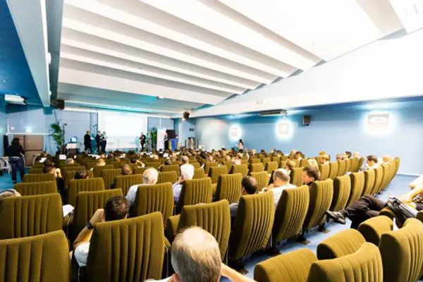 Salles Modulables - Conférences et Séminaires - Ainterexpo